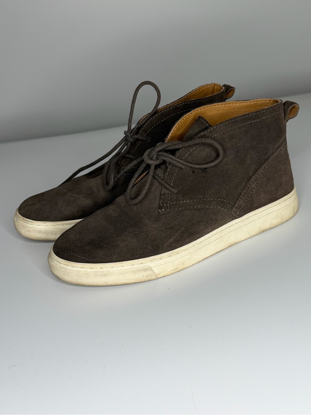 Lucky Brand Size 8M Women's Lorelle Suede High Top Lace Up Fashion Sneakers